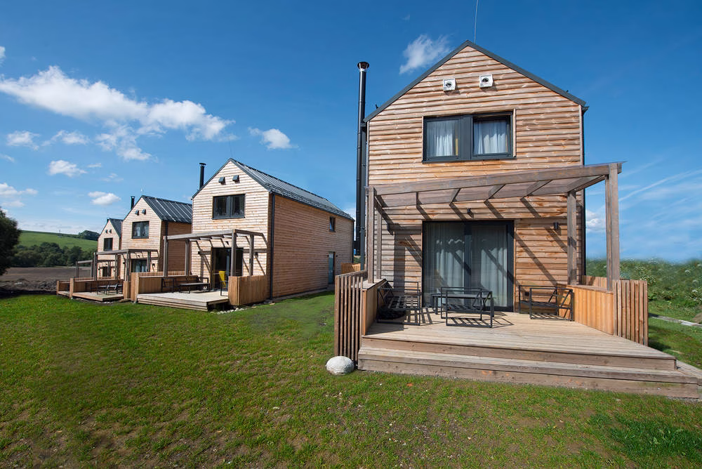 Paneles de madera biselados Lunawood